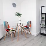 Luxury City Loft Apartment! Great Location